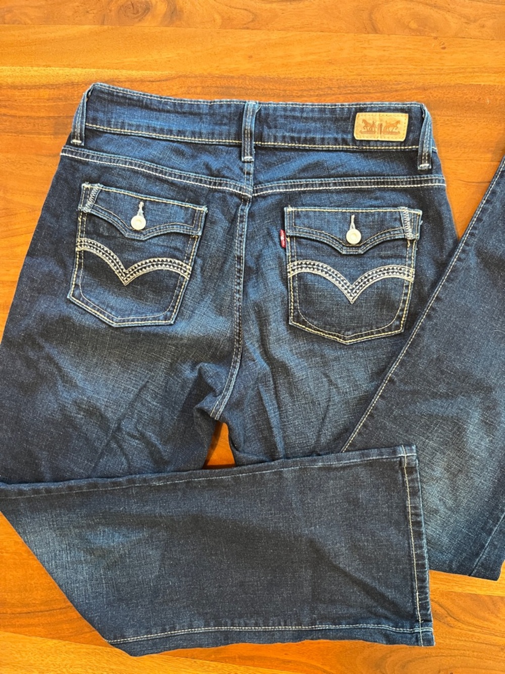 Levi’s 529 Curvy Bootcut Women's Dark Blue Jeans Contrast Stitching Sz 12 31x32 - Picture 11 of 11